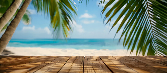 Mesa de madera con fondo de playa tropical borroso para exhibición de productos y concepto de vacaciones de verano, cielo azul, arena blanca y hojas de palmera. en el estilo de una foto de archivo 2/3 © Marek