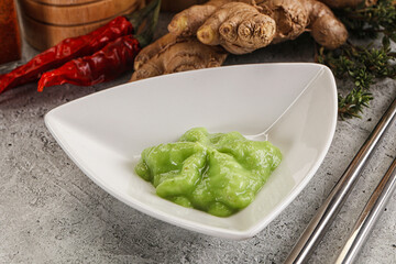 Green organic asian Wasabi seasoning