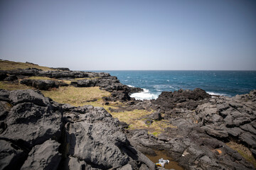 대한민국의 남쪽 끝에 있는 섬인 마라도의 아름다운 풍경이다.