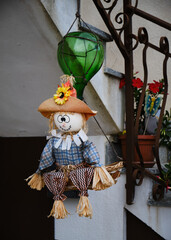 Foto scattata a Vendersi in Val Borbera. Il borgo famoso per gli spaventapasseri e per i campi di lavanda.
