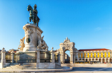 Fototapeta premium Statue of King José I on the Praça do Comércio (Commerce Square) in Lisbon.