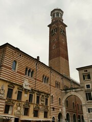 Fototapeta premium La Tour des Lamberti à Vérone 