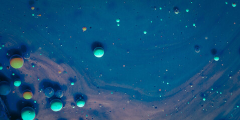 Fluid Finesse: Unveiling the Intricate Allure of Liquid Art in Oil Paintings
