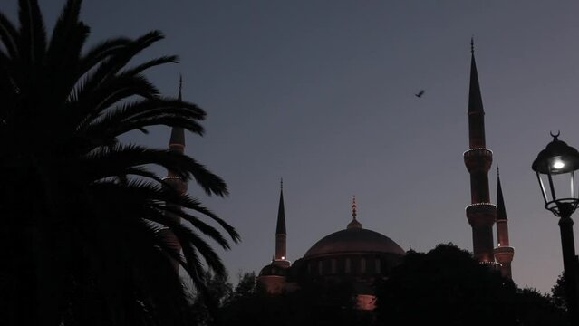 Silhouette of the Blue Mosque at Sunset in Istambul. 