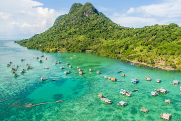 Beautiful aerial view borneo sea gypsy water village in Mabul Bodgaya Island, Malaysia.