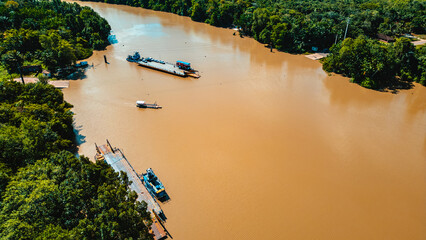 Barcos Balsa Travessia Rio Amazônia Mangue Ilha Marajó Salvaterra Açaí Floresta Biodiversidade...