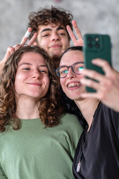 Photobomb