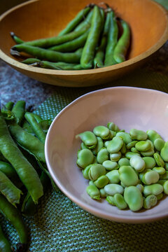 Peeled fava beans