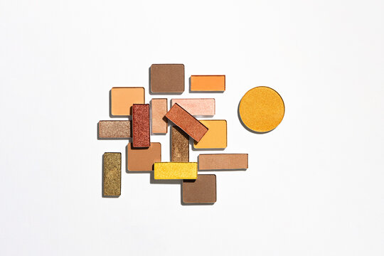 Brown eye shadow makeup