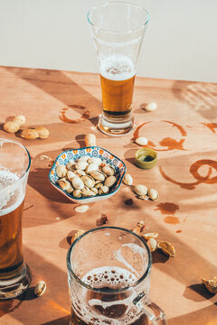 We are drinking beer.
