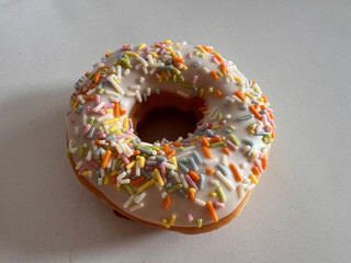 donut with sprinkles