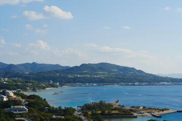 Fototapeta premium 高台から望む沖縄の風景