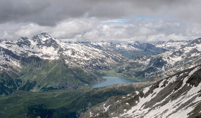 Obraz premium Montespluga mountain lake aerial, Italy