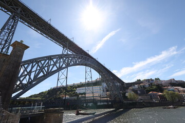 Vista lateral ponte D. Luiz Porto Portugal