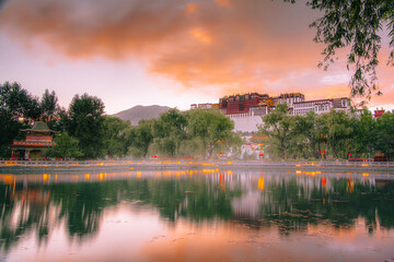 The Potala Palace, UNESCO World Heritage Site, Lhasa, Tibet, China, Asia