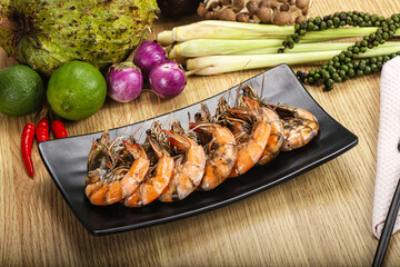 Boiled big tiger fresh shrimp