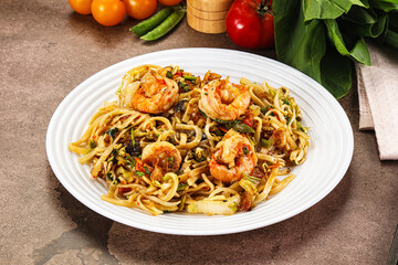 Pad Thai - noodles with prawn