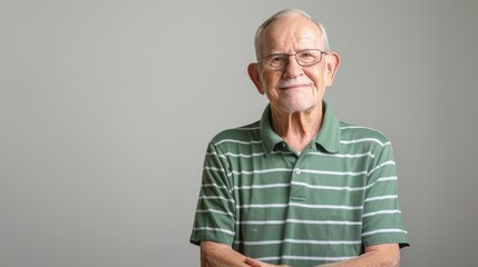 Obraz premium The elderly man in glasses