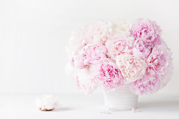 beautiful pink peony flowers bouquet in vase