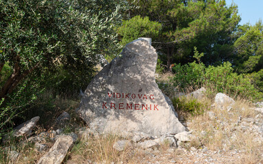 Sign for Viewpoint Kremenik