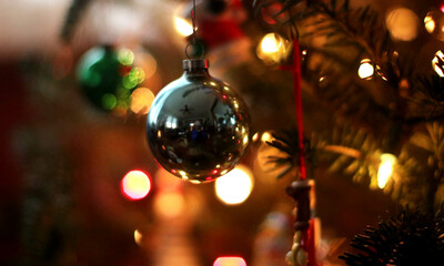 christmas tree decorations