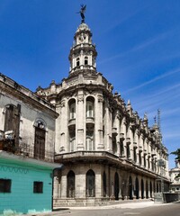 Obraz premium The Gran Teatro de Havana, dedicated to Alicia Alonso in honor of the famous Cuban dancer, is one of the largest theaters in the world for opera and ballet