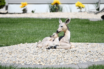 Doe and Fawn Statue