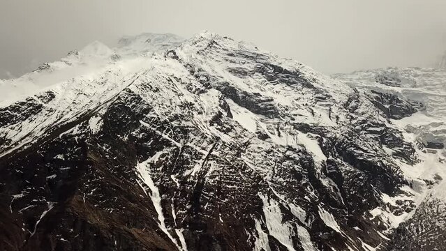 Aerial view of mountain range in the Annapurna Masif around Manang, Annapurna, Himalayas, Nepal