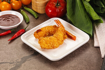 Crispy breaded golden fried prawns