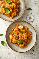 Spicy rice with chicken and pineapple