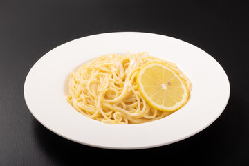 レモンクリームパスタ