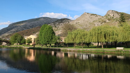 Obraz premium Velilla del Río Carrión 
