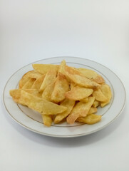 Thin Sliced Potato Fries on White Plate and Background: Crispy and Delicious Snack, Perfectly Presented for a Tasty and Simple Dining Experience, Ideal for Enjoying Comfort Food Moments at Home