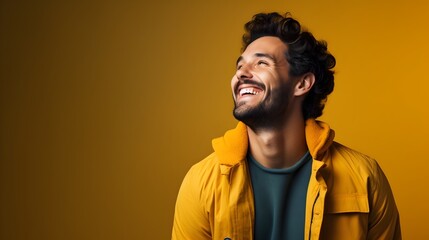 Obraz premium Captivating Smile A Young Man s Radiant Persona Exuding Happiness and Positivity