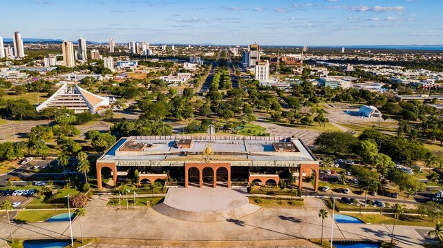Palmas, Tocantins. Aerial view of Pal&aacute;cio Araguaia and Pra&ccedil;a dos Girass&oacute;is