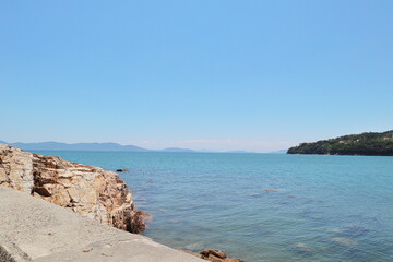 岡牛県　牛窓の青い海