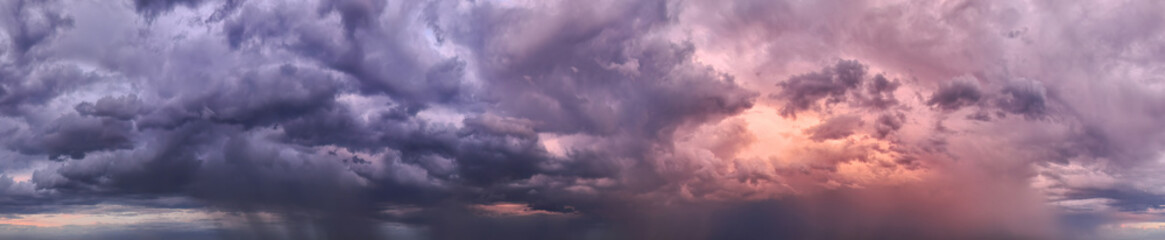 Fototapeta premium Beautiful summer sunset dramatic sky