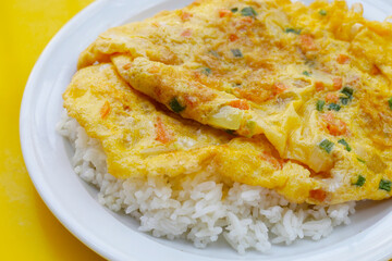 Thai style omelet with rice