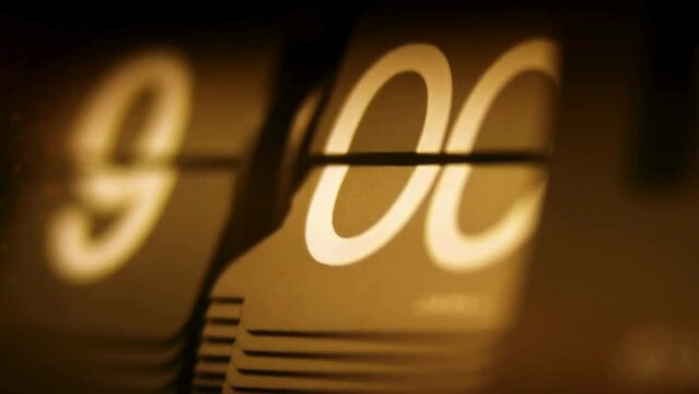 Split-Flap Clock Close-Up - 4K Ultra HD Video of Time Change from 8:50 to 9:22