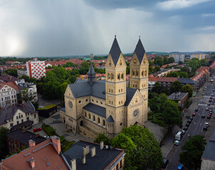 Bytom, Kościół świętego Jacka, deszczowa panorama Bytomia, kościół w Bytomiu, panorama miasta © ukasz
