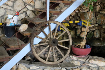 Trolley wheel for transporting heavy loads.
