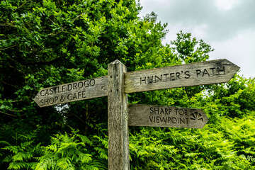 Wanderung durch den wunderschönen Nationalpark Dartmoor vom Castle Drogo zur Fingle Bridge - Exeter - Vereinigtes Königreich
