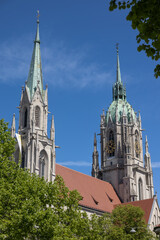 Obraz premium Kirche Sankt Paul an der Theresienwiese in München