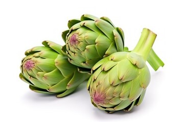 Obraz premium Fresh Artichokes Isolated on White