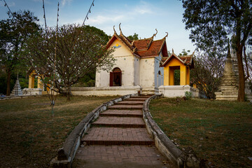 Wat Nakhon Luang houses Ganesha sitting on a skull-headed throne, which is believed to be very sacred.