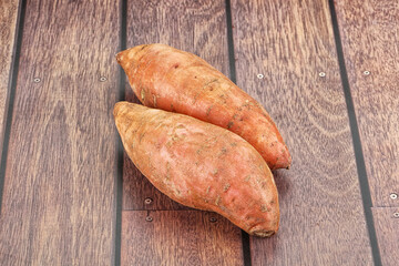 Sweet raw batat for cooking