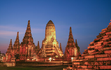Fototapeta premium old ruins of Wat Chaiwatthanaram Ayutthaya Province, Thailand after being destroyed by the Burmese in 1767. Photo taken on January 14, 2024.