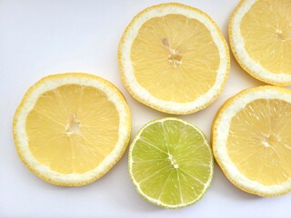 Sliced lemons and lime for sour taste.