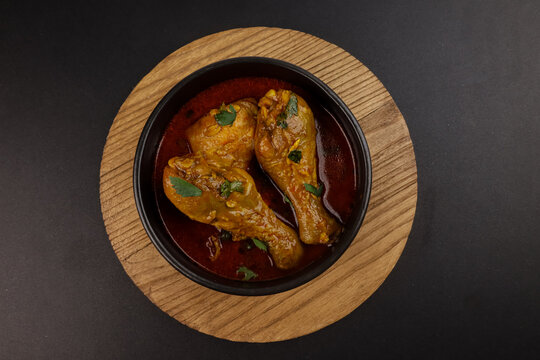 Andhra Chicken Curry or Kodi Kura is a Spicy and Flavorful Chicken Curry from the South Indian State of Andra Pradesh. 