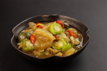 Thai Beef Tendon Soup or Ngaj Nyuj Leeg Hau